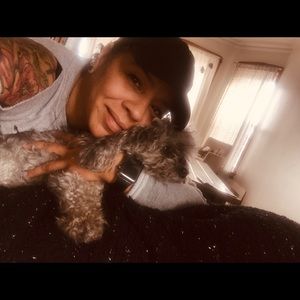 Meet your Posher, Linda